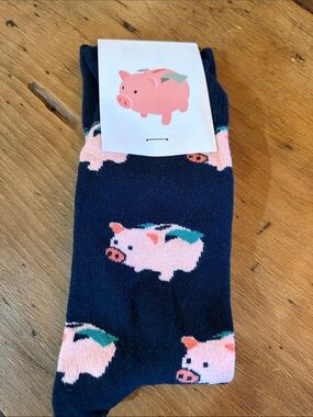 Novelty Pink Pig Pattern Navy Women's Socks